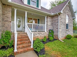 212 Dawn Dr, Chapel Hill, TN 37034