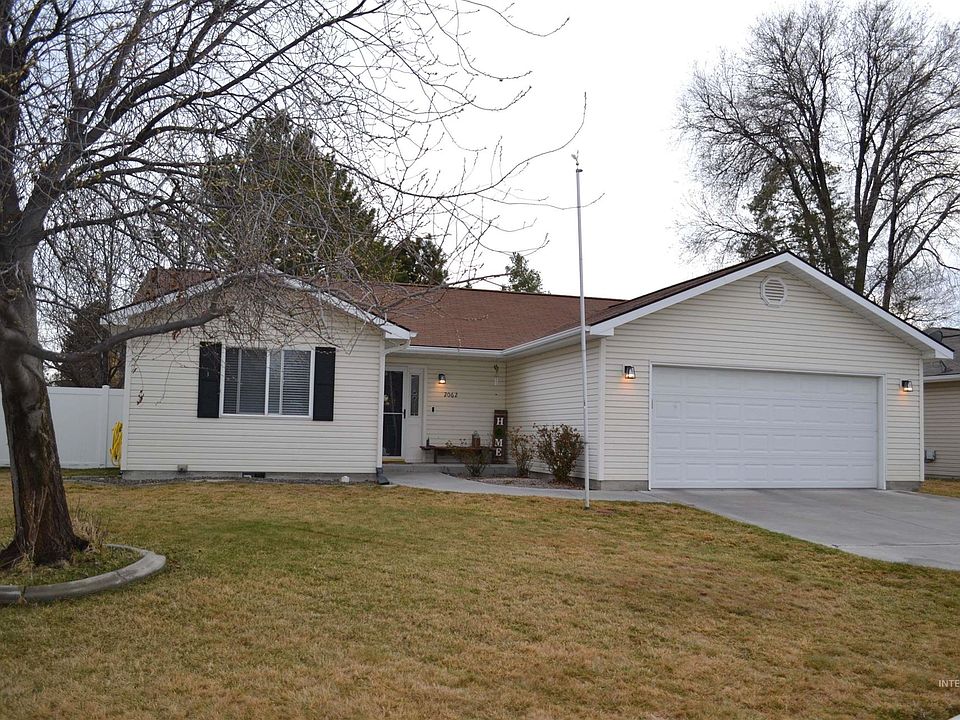 1st image of 2062 Heyburn Ave E