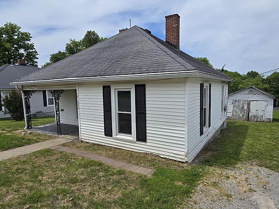 5th image of 354 S Magnolia St