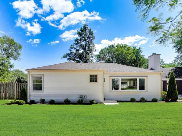 1731 George Ct, Glenview, IL 60025