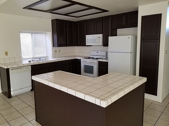 3rd image of 1313 Misty View Ct