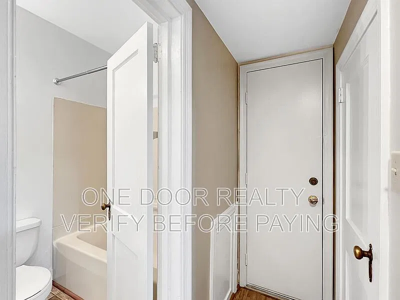 1 bed, 1.0 bath, 220 sqft, $750 — Photo 4