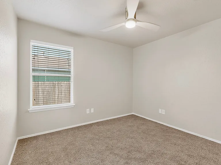 2614 Brighton Park — Photo 25