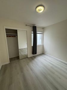 438 12th Ave APT 5 - Image 3