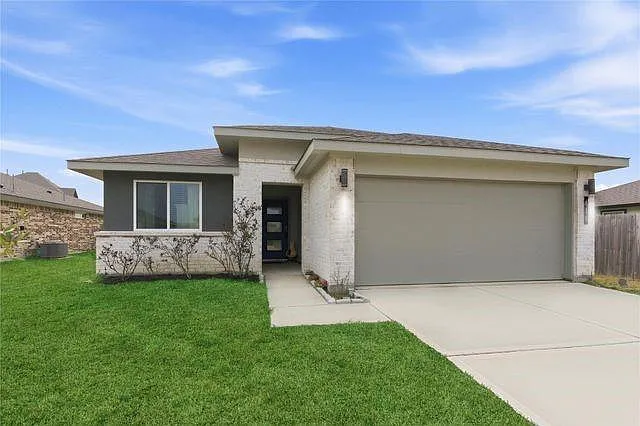 610 Lost Creek Dr — Photo 3