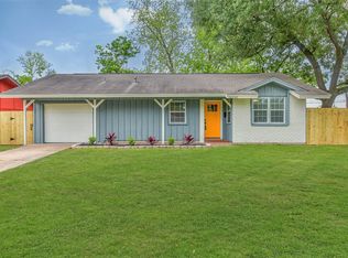 10202 Elmhurst St, Houston, TX 77075