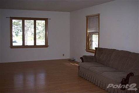 3rd image of 218 E Harvey St