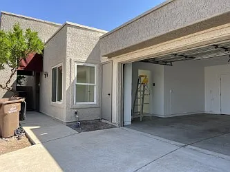 5540 N Mica Mountain Dr — Photo 2