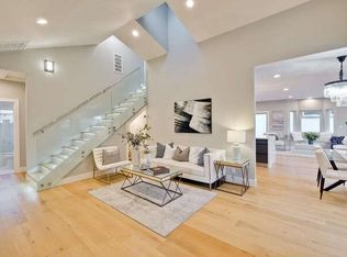 1031 Embarcadero Rd, Palo Alto, CA 94303