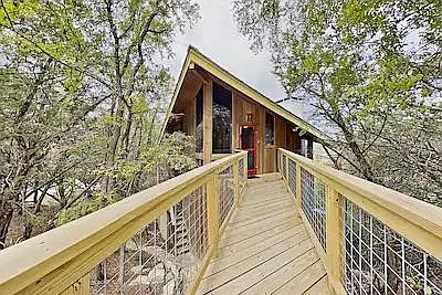 1013 Coventry Rd — Photo 3