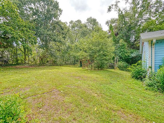 2nd image of 255 Broadview Dr