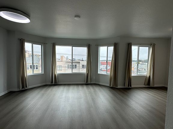 3rd image of 1378 20th Ave APT 2