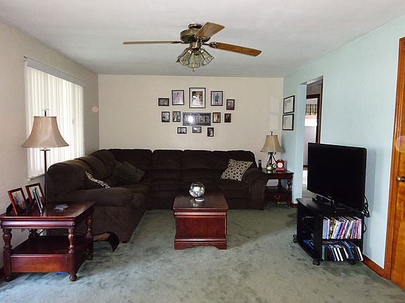 5th image of 536 Lebanon Manor Dr