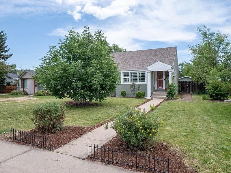 4 bed, 2.0 bath, 1647 sqft, $2,950 — Photo 3