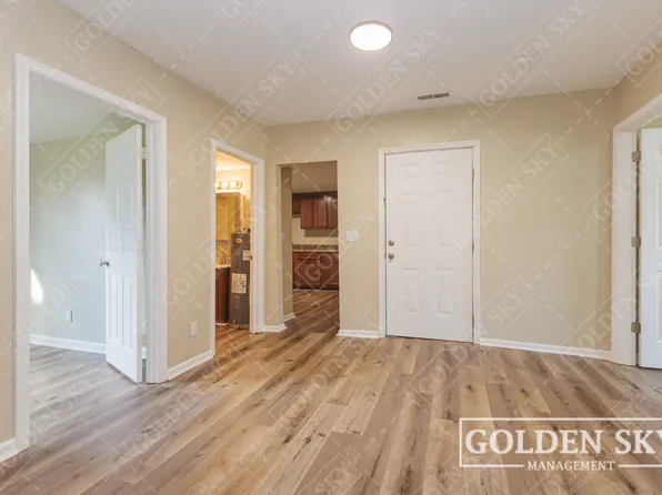 1609 S Gharkey St, Muncie, IN 47302