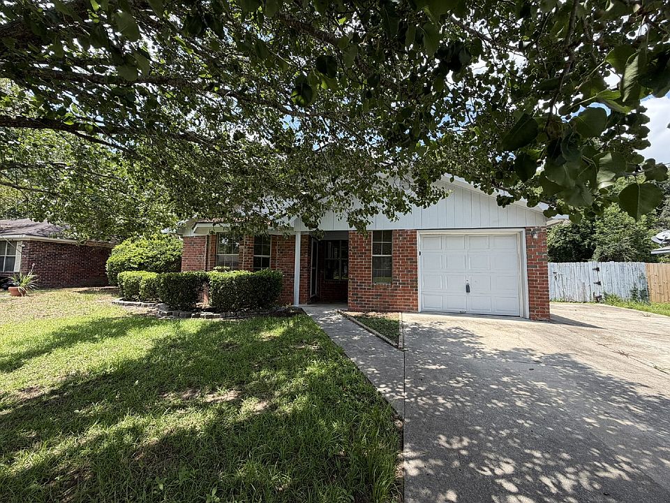 1st image of 1477 Ben Gay Way