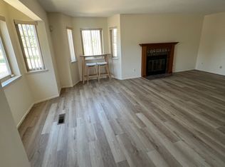 1532 Magnolia St, Oakland, CA 94607