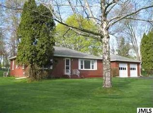 129 McConnell Dr, Jackson, MI 49201