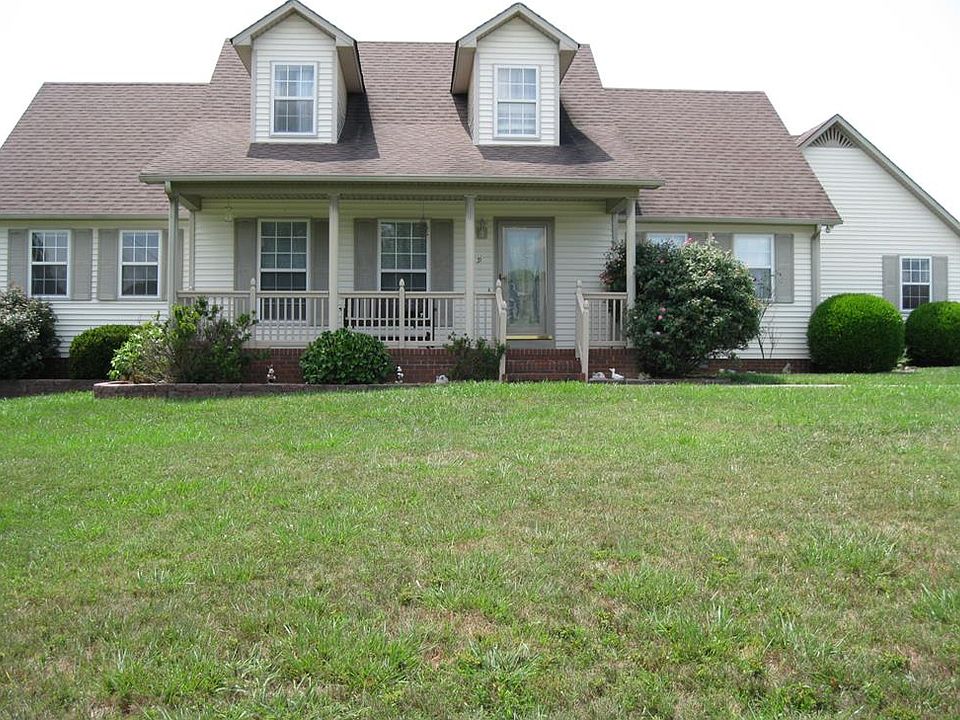 1st image of 279 Willow Brook Dr