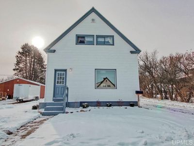 1040 Forest St, Niagara, WI, 54151