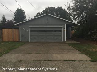 10236 SE Long St, Portland, OR 97266