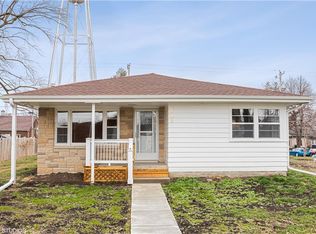809 Dallas St, Dexter, IA 50070