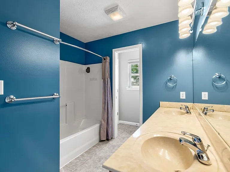 4437 N Candlewick Ln — Photo 17