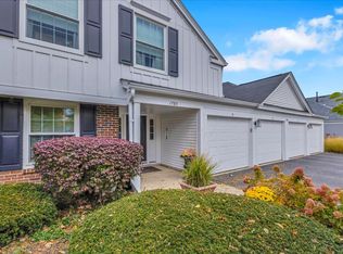 1785 Grosvenor Cir UNIT A, Wheaton, IL 60189