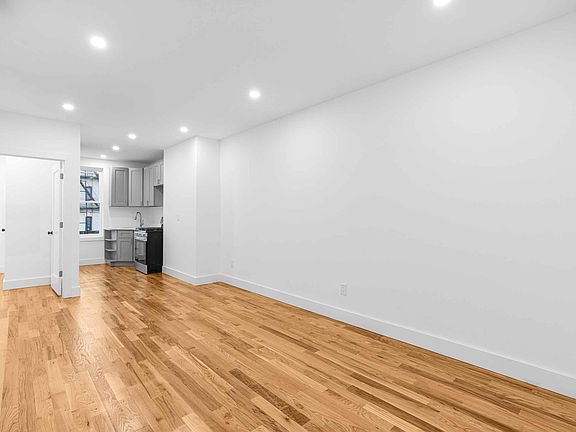 2nd image of 1208 Saint Marks Ave Floor 2