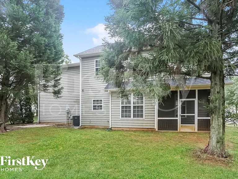 7503 Wilkins Terrace Dr — Photo 14