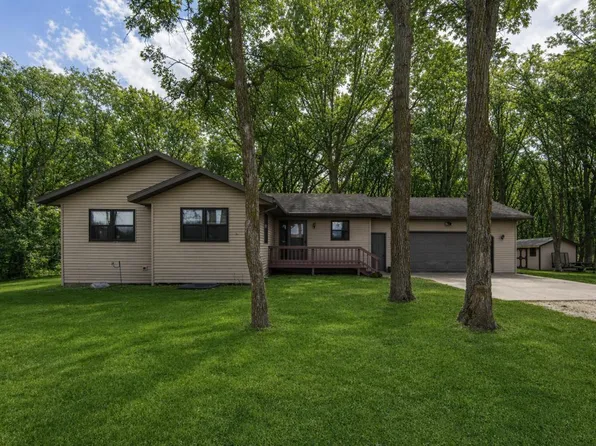 40142 244th St, Battle Lake, MN 56515