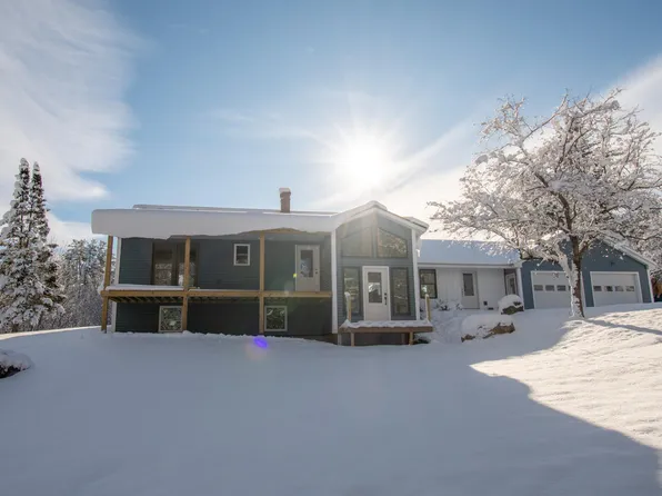 1063 Cross Hill Road, Vassalboro, ME 04989
