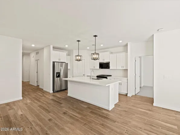 15811 W COTTONTAIL Lane, Surprise, AZ 85387