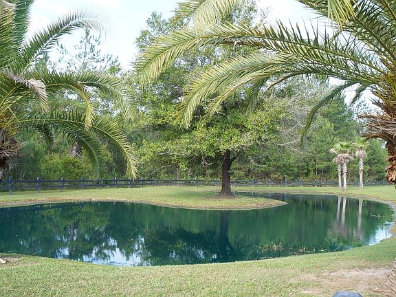4th image of 18 Acres On St. Marys River Riverfront Land