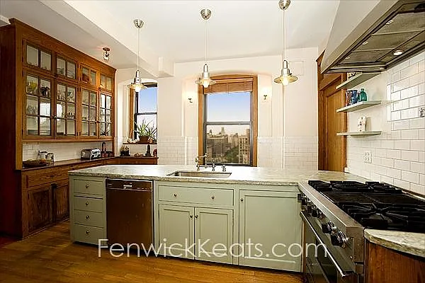 Sold by Fenwick Keats Real Estate | media 23