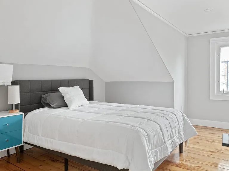 33 Pitt St #4 — Photo 17