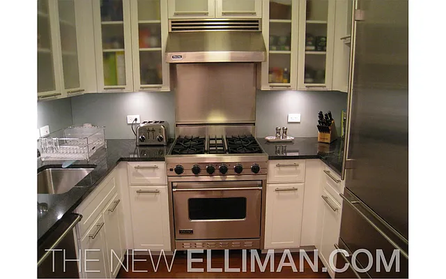 Rented by Douglas Elliman | media 8