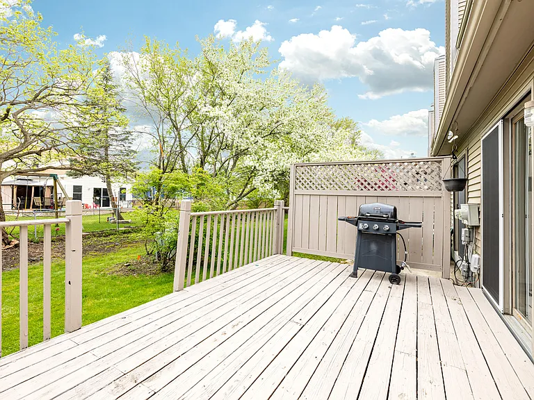 45085 Horseshoe Cir #31 — Photo 6