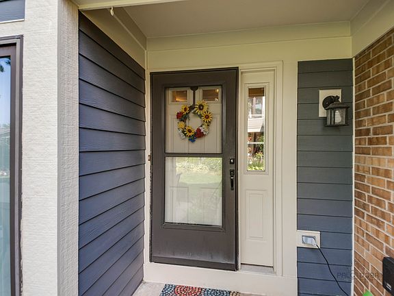 2nd image of 722 Ascot Ct #103A