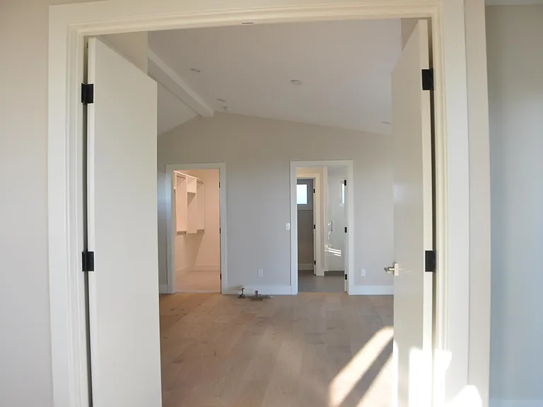 3078 Zell Dr — Photo 15