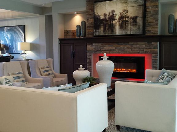 2nd image of 13 Ashford Lakes Dr