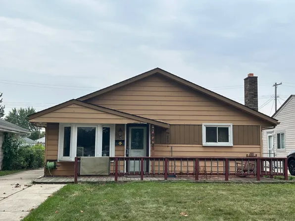 7848 Dudley St, Taylor, MI 48180