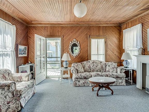 5th image of 42676 Headland Ave