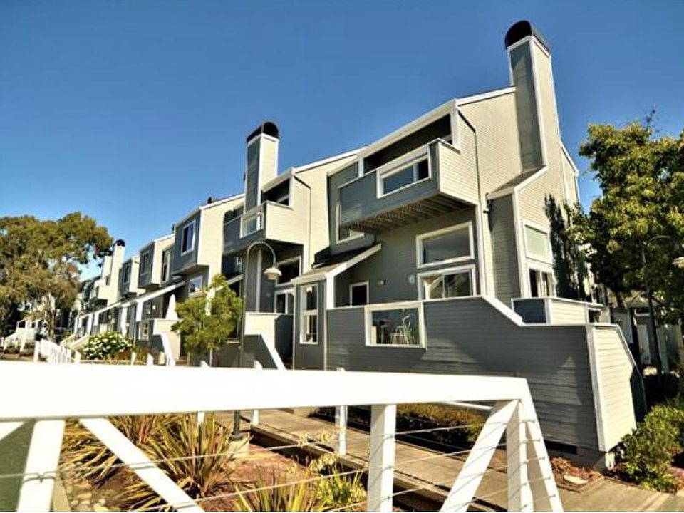 1st image of 851 Boardwalk Pl