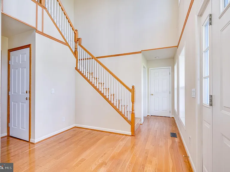 401 Ponderosa Trl #1 — Photo 5