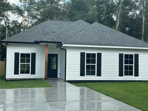 61454 Marie St, Lacombe, LA 70445