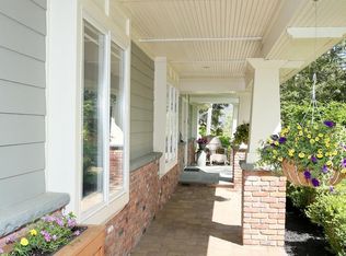 25 Tartan Rd, Mahwah, NJ 07430