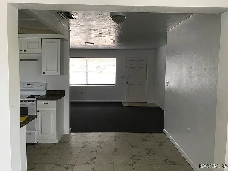 95 S Desoto St — Photo 11