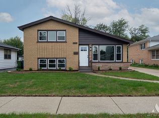5312 Kimball Pl, Oak Lawn, IL 60453