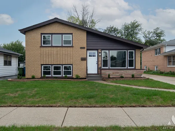 5312 Kimball Pl, Oak Lawn, IL 60453